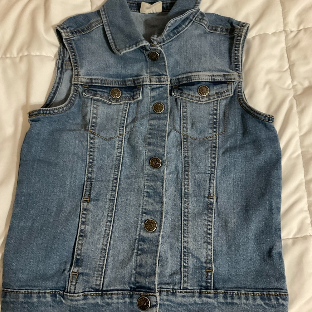 Girls jean vest